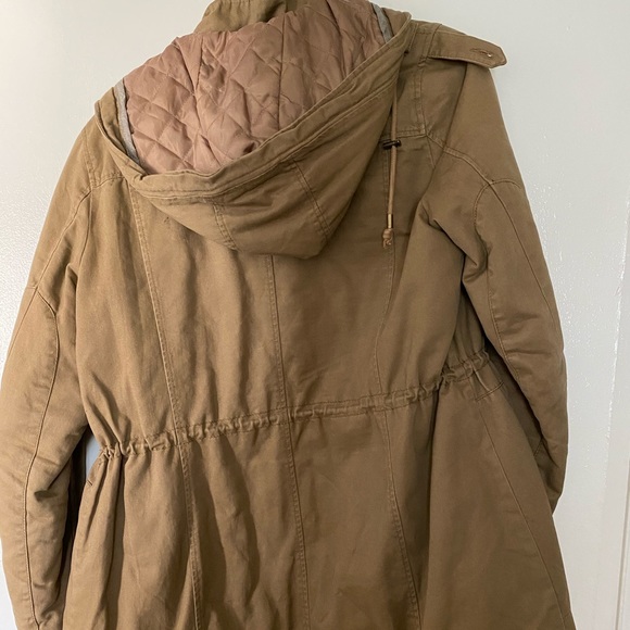 Rain jacket - Picture 3 of 3